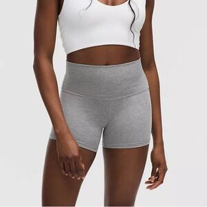 Lululemon align high rise 4” shorts